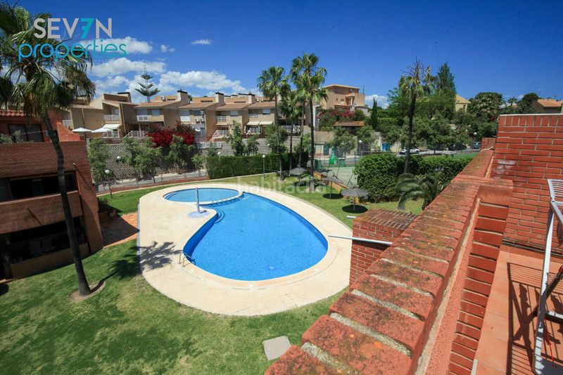 Foto a3538fc4-0ed7-47c6-ac4e-20155e886493. Casa adossada amb calefacció aparcament piscina a Alicante