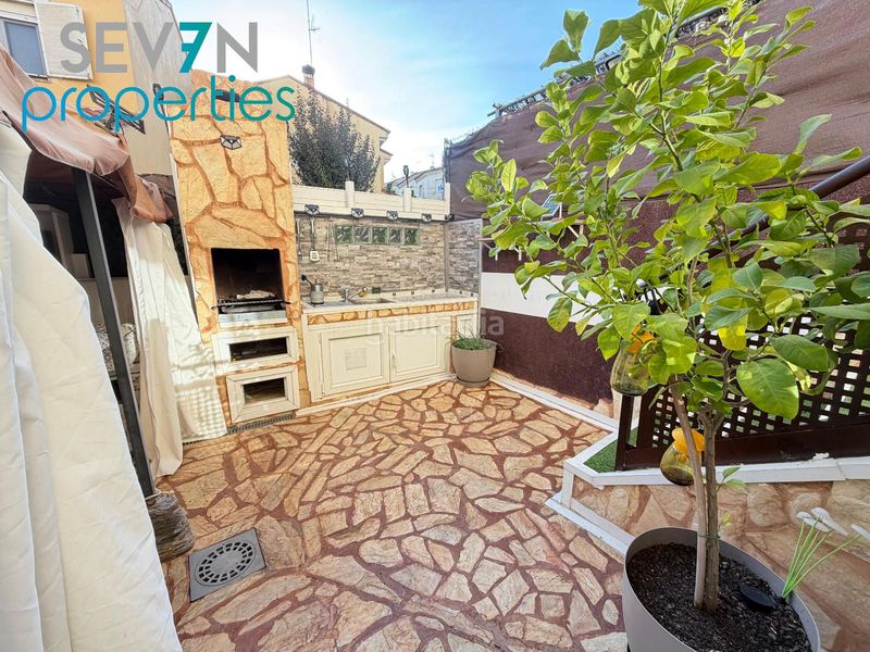 Foto 4f7d12a5-3d68-4255-b8d1-e460a6b4031e. Casa adossada amb calefacció aparcament piscina a Méntrida