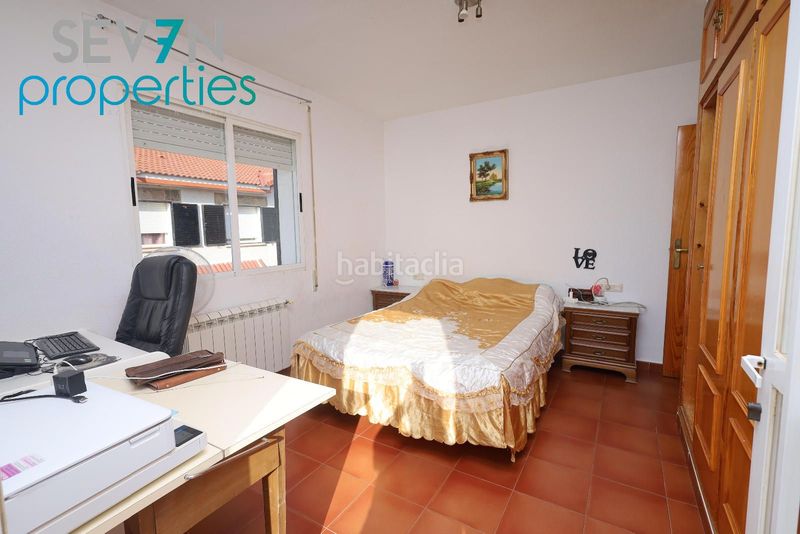 Foto fdaa7a94-37eb-49a6-aeea-fecb2415c3bb. Casa adossada amb calefacció aparcament a Méntrida