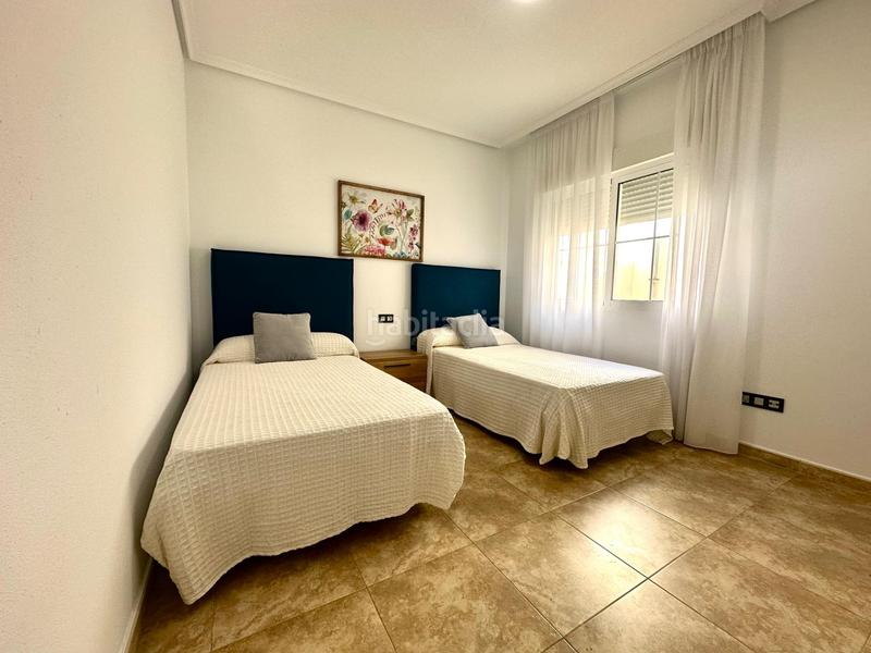 Foto b19e06d5-2c67-463f-83a8-e3708f57e0fa. Casa amb aparcament a Fortuna