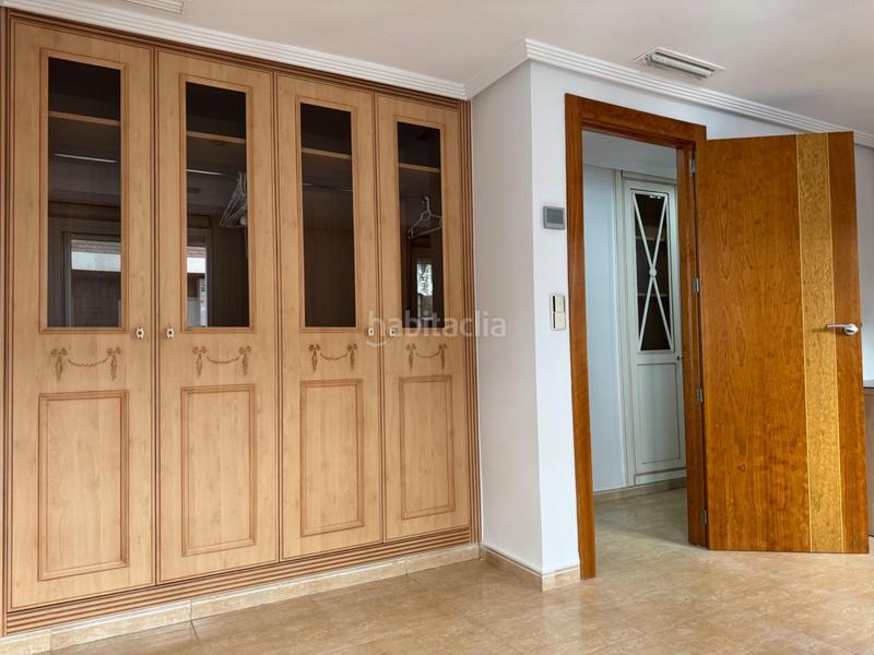 Foto 7effcb29-d14c-4d0c-b123-1f38c856d91d. Rent flat with heating in La Catedral Murcia