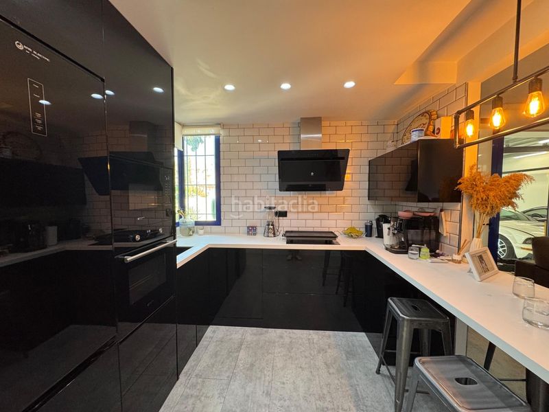 Foto 99becd6a-d177-4f0d-865a-c72c52fd1f92. Xalet amb aparcament piscina a Fortuna