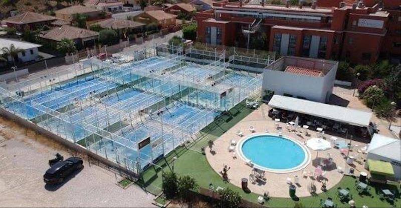 Foto da892583-e4ca-4381-a2ee-37adb7e1c72b. Chalet increíble chalet en urbanización montepinar en Murcia