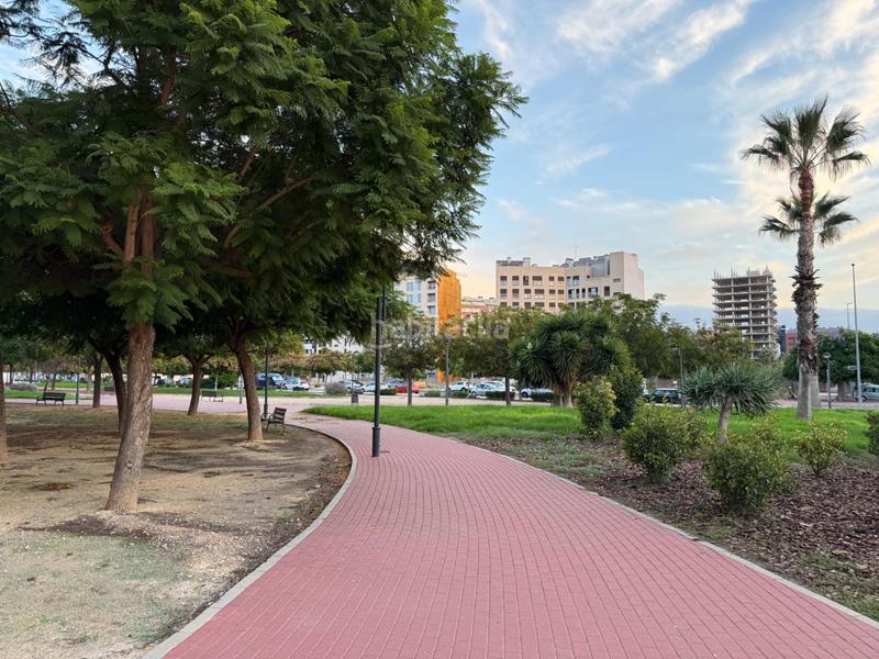 Foto 116a1a5a-6b6b-445d-ba94-7e9755c52280. Appartement avec parking dans Juan Carlos I Murcia