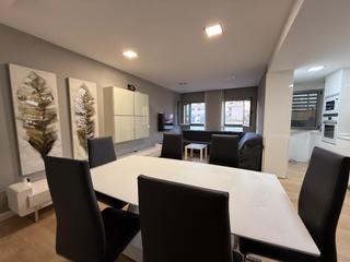 Flat  Rio tus. Piso en venta en juan de borbón  edificio residencial puertas de