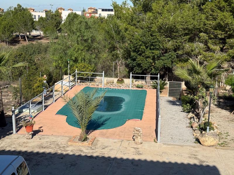 Foto 338c5882-6ba2-49df-af44-55dbc2178f79. Chalet exclusiva villa con parcela de 1.000 m2 y sótano de 170 m2 en La Alcayna murcia en Molina de Segura