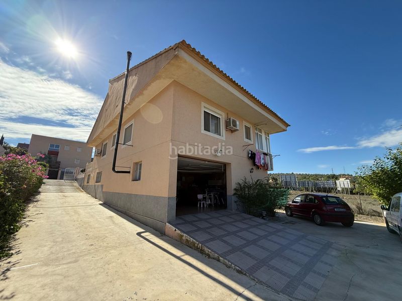 Foto a5f61dbb-193e-4fe5-9da4-bbf586d664ef. Chalet exclusiva villa con parcela de 1.000 m2 y sótano de 170 m2 en La Alcayna murcia en Molina de Segura