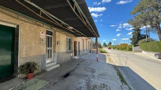 Casa en Conde almodovar 88. Casa de huerta con patio y aparcamiento  193 m2 construidos en l