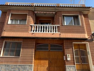 Casa adossada a Calle SAN MARCOS