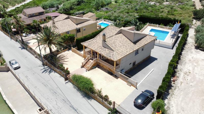 Foto 77c611e8-c9c8-4967-8b53-7a91795d3fb5. Xalet amb calefacció aparcament piscina a Fortuna