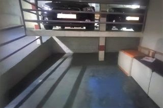 Parking coche en Riu Sud