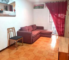 Appartement  Carrer de sicília. Zona junto montigalá. piso en primera planta de 60m2, 2 dormitor