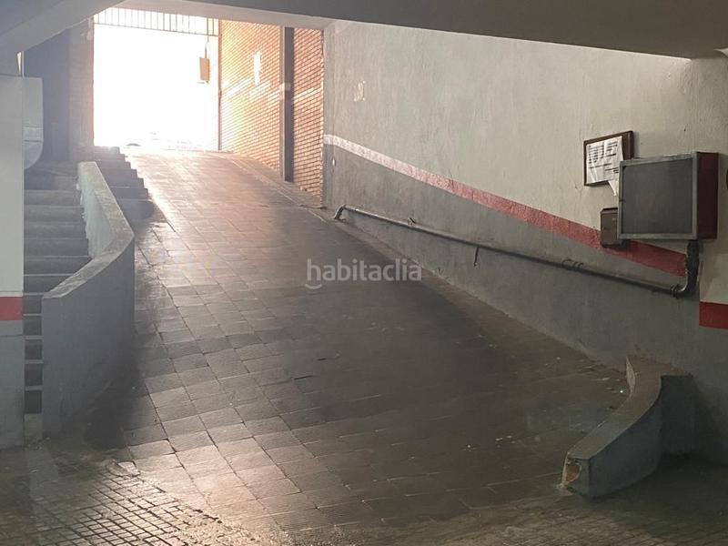 Foto 74534344-7280-4da5-a614-b199bf55d971. Alquiler parking coche en Centre Santa Coloma de Gramenet