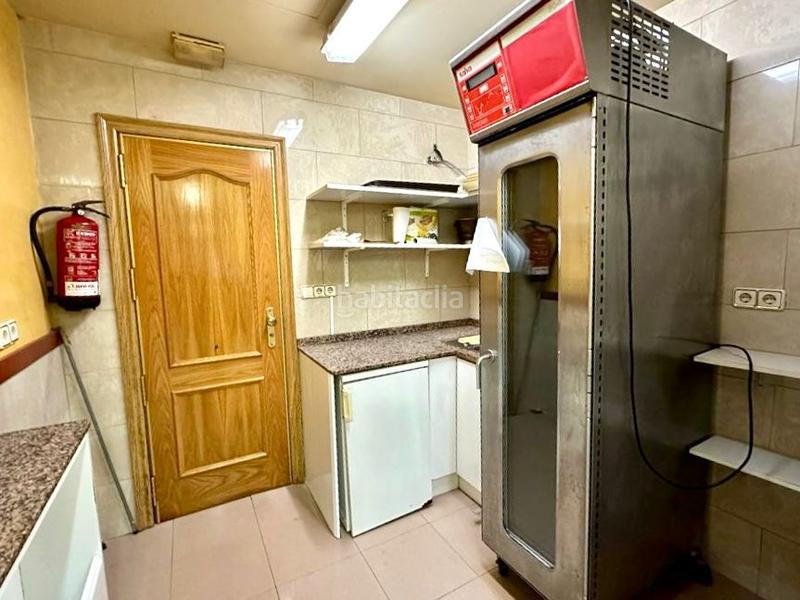 Foto 6db70fa9-d14b-498e-99d5-7fad68c68d80. Local comercial en Centre Santa Coloma de Gramenet