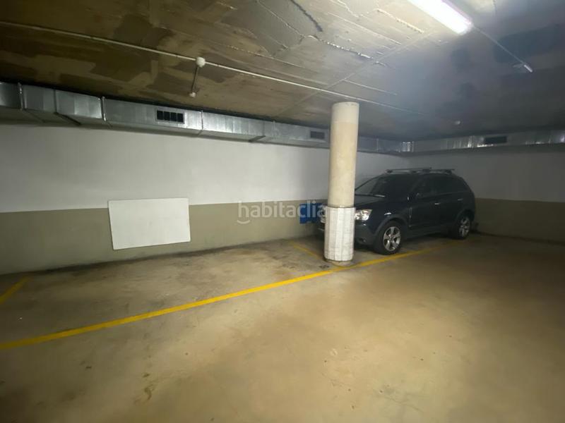 Foto 259f8d13-6c13-4a41-a8ad-d67105082e36. Aparcament cotxe a Centre Santa Coloma de Gramenet