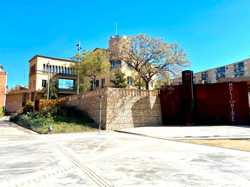 Foto 4ab89dde-bd23-41a1-947d-bf8c0c7263b8. Business premise in Riu Sud Santa Coloma de Gramenet