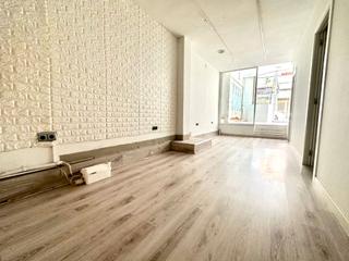 Miete Geschäftsraum in Riu Sud. Local comercial reformado en ubicación privilegiada