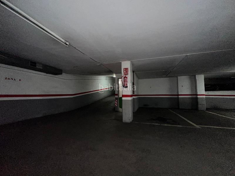 Foto 2a54a7dd-3e32-4e11-a014-37b796a2e461. Parking voiture dans Centre Santa Coloma de Gramenet
