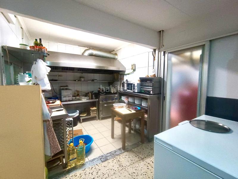 Foto 1d030869-d9de-4169-8d26-2626c2f2dace. Pas-de-porte local commercial dans Can Mariner Santa Coloma de Gramenet