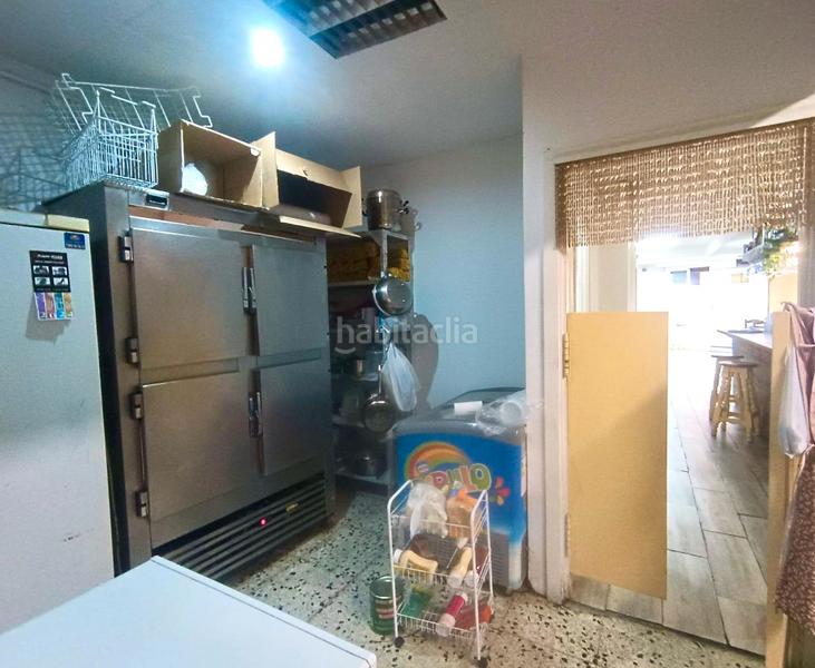 Foto 26b3ba4c-f32b-4e4e-b56a-9a4f7841d1db. Traspàs local comercial a Can Mariner Santa Coloma de Gramenet