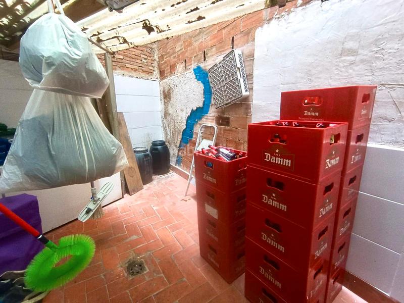 Foto 8b9fdf83-0abf-4f8e-b313-e41d9ef9007e. Traspàs local comercial a Can Mariner Santa Coloma de Gramenet