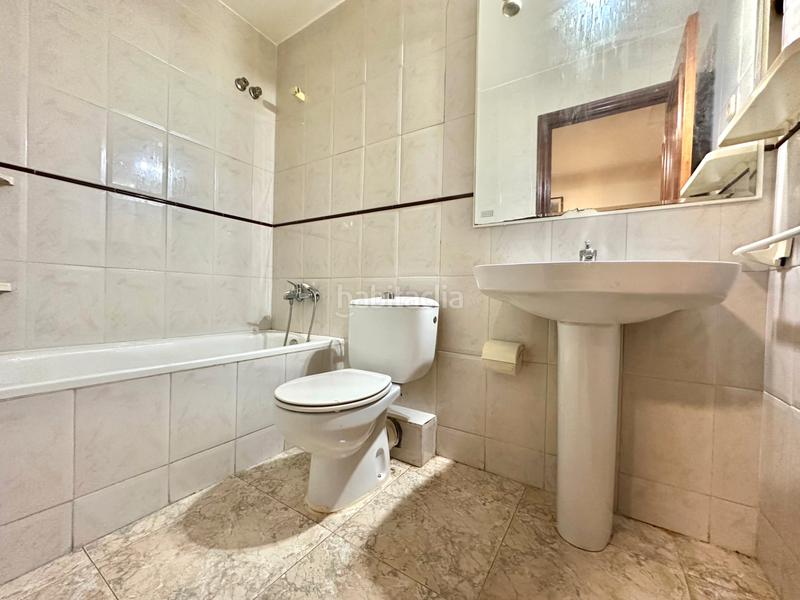Foto 7b650d85-c079-452d-ae67-c7c6f9aeb245. Ático  con gran terraza privada, 4 habitaciones y excelente ubicación en Santa Coloma de Gramenet
