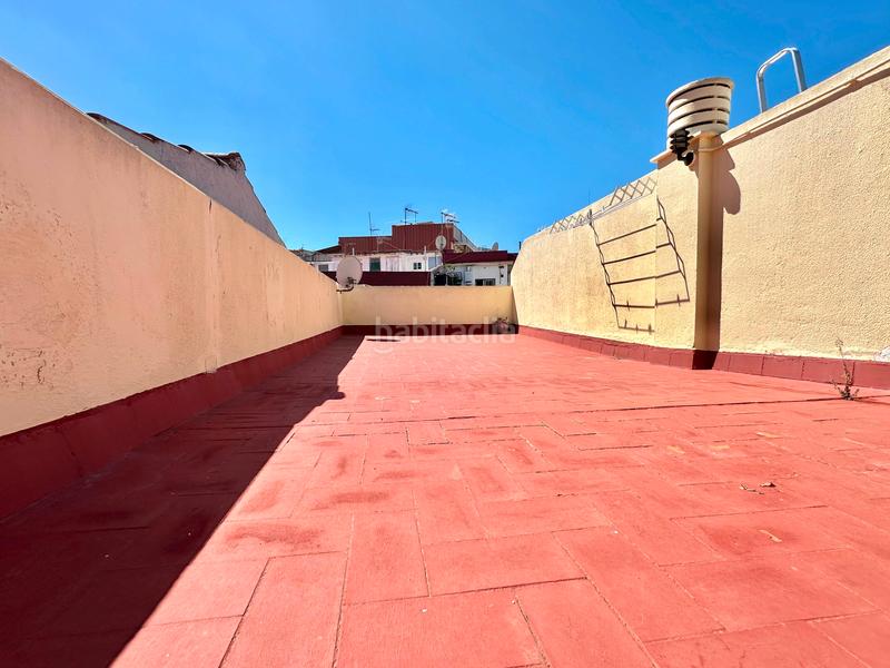 Foto d7fa54de-9d4b-489e-9c49-1c4585040b3c. Ático  con gran terraza privada, 4 habitaciones y excelente ubicación en Santa Coloma de Gramenet