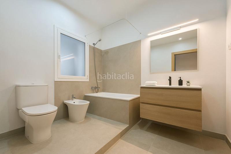 Foto 110c9e32-9c8d-47c0-a5e9-b21f4a154d29. Appartamento in Fondo Santa Coloma de Gramenet