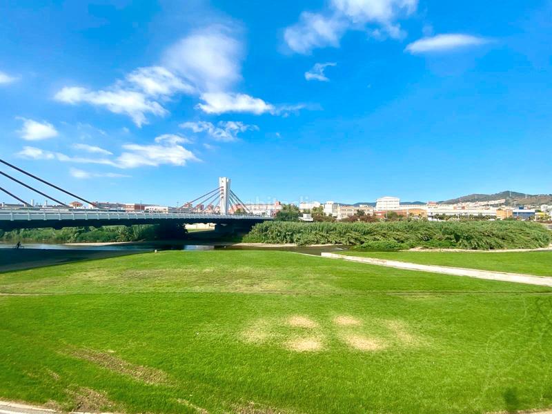 Foto 45628e7a-49fa-4a87-8707-5dc477dd69b2. Appartamento con riscaldamento in Riu Nord Santa Coloma de Gramenet