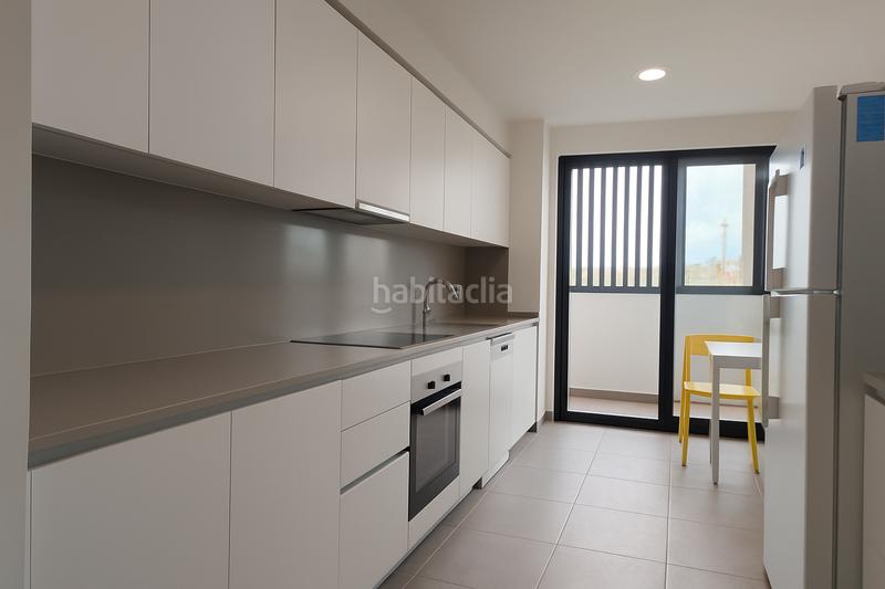 Foto 0f3e27e6-5503-4f99-a76b-f2ad5cb00c8a. Appartamento con riscaldamento piscina in La Catalana Sant Adrià de Besòs