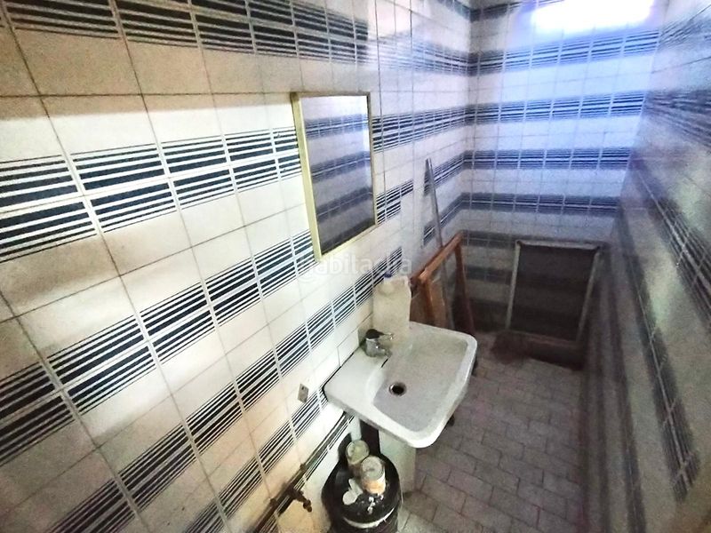 Foto 4eb681e9-2c6e-4408-abd7-68a339b763e9. Local comercial a Riu Nord Santa Coloma de Gramenet