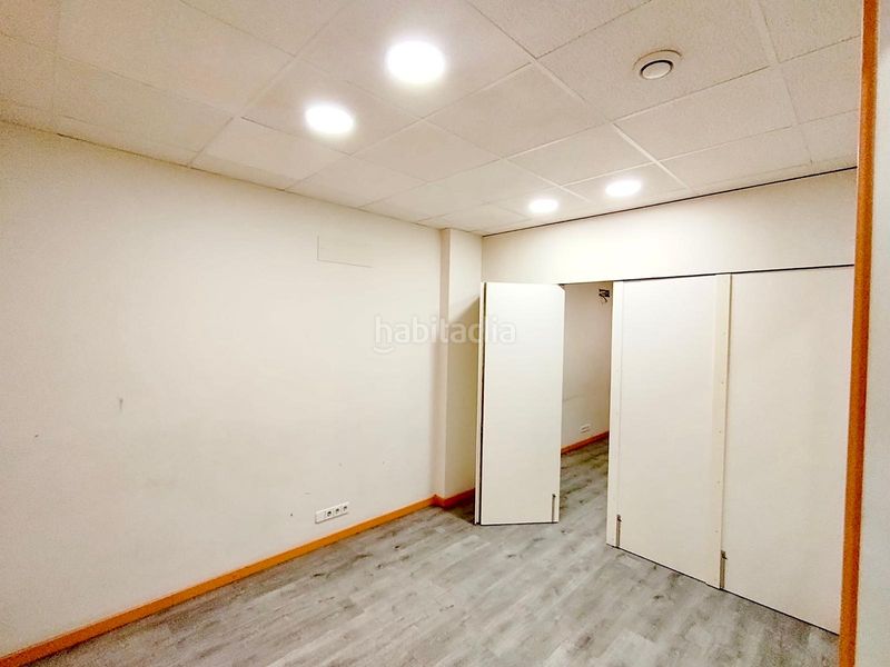 Foto 54c3330e-d792-42b3-bfdd-be9a3090327e. Local comercial a Riu Nord Santa Coloma de Gramenet