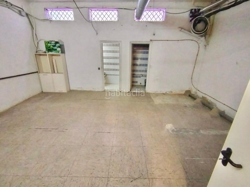 Foto 681f81a9-146a-49ee-9aaa-07606a4ffeee. Local comercial a Riu Nord Santa Coloma de Gramenet