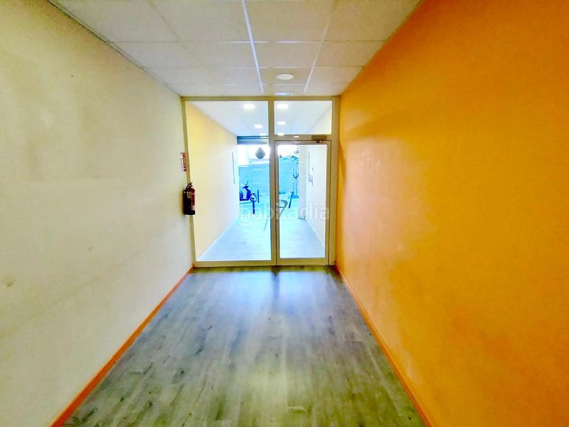 Foto 8f7a08c5-dc5d-45b6-a97e-9a6a0b55224d. Local comercial a Riu Nord Santa Coloma de Gramenet