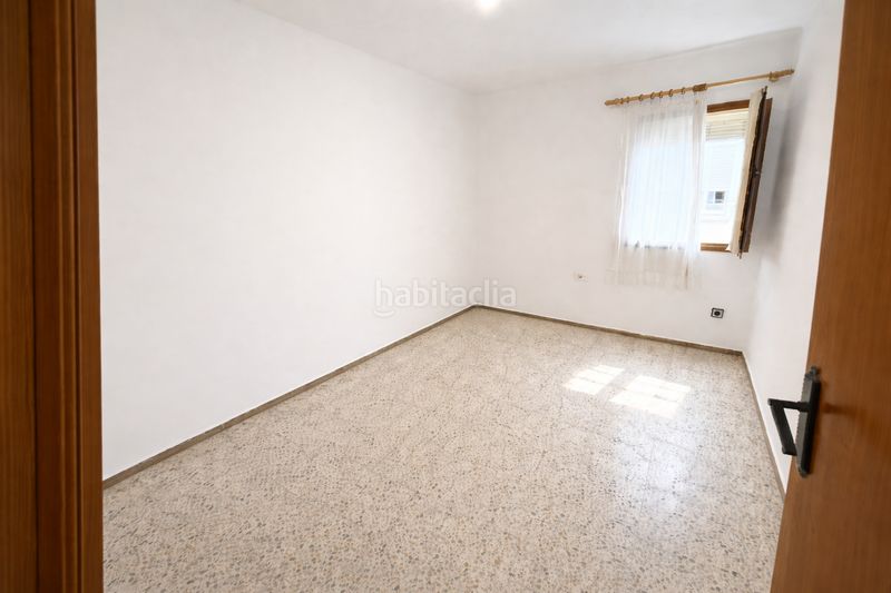 Foto 086cec9c-c2e8-4325-bdb8-15d28efa30ea. Etagenwohnung mit heizung in Riu Sud Santa Coloma de Gramenet