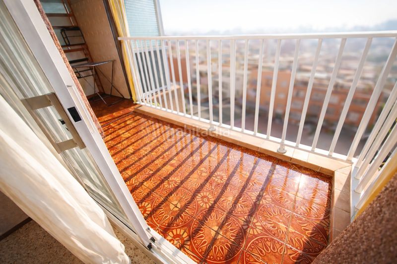 Foto 29132315-a299-45aa-a176-8f4607b0c7d6. Etagenwohnung mit heizung in Riu Sud Santa Coloma de Gramenet