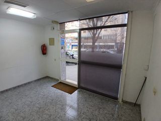 Lloguer Local Comercial a Centre. Local de 99 m² en alquiler – ideal para oficinas, comercio o est