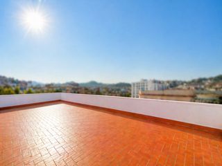 Piso en Can Mariner. �luminoso piso de 65 m� en el coraz�n de santa coloma de gramene