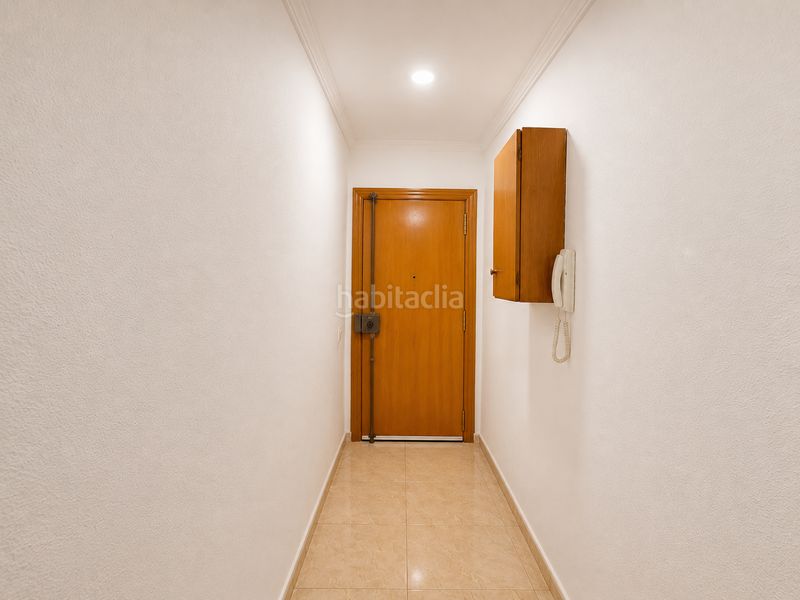 Foto fe9f16d8-a2f3-482a-a78f-e772821d65f2. Pis amb calefacció a Centre Santa Coloma de Gramenet