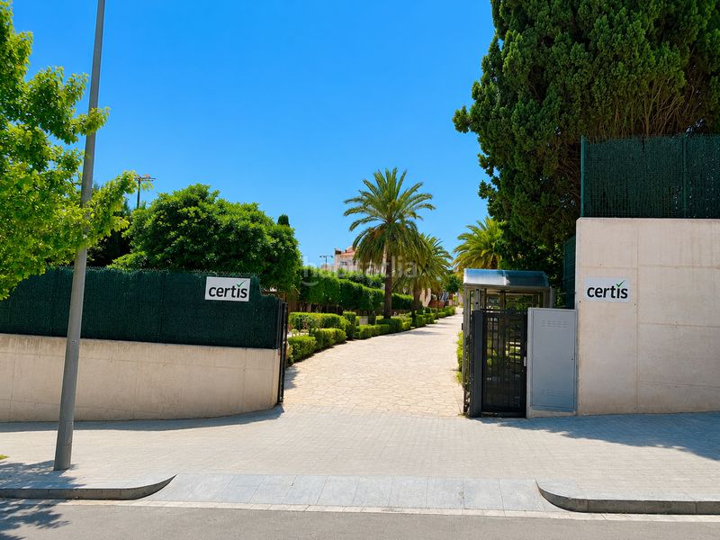 Foto 9c8e5b64-1ee0-4eb9-bb76-be2676c0138b. Pis a La Salut Barcelona