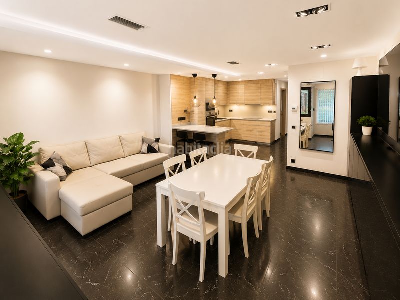 Foto fab16d94-cba7-4bd1-b286-fdde01928822. Pis a La Salut Barcelona