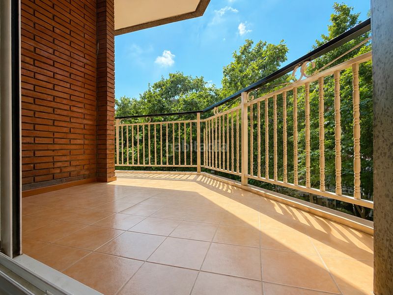 Foto 6b62509e-c7b8-44a4-872a-2da56f84c647. Etagenwohnung in Centre Santa Coloma de Gramenet