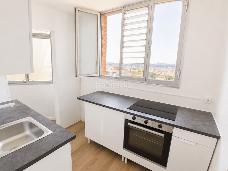 Foto 5521d5d9-9662-4a17-ac18-c4e2e993c541. Etagenwohnung in Riera Alta Santa Coloma de Gramenet