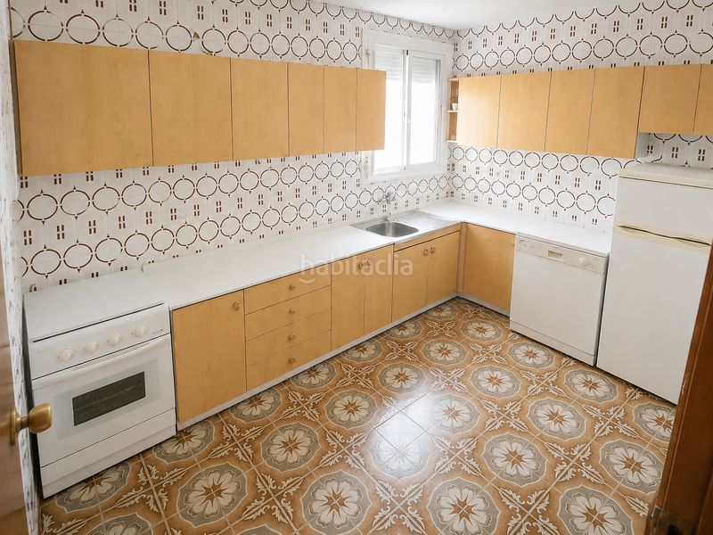 Foto 4f6893a3-3773-4a8a-91c7-91e1cfdfb9ec. Pis amb calefacció aparcament a La Nova Esquerra de l´Eixample Barcelona