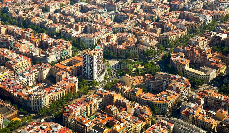 Foto a5c7c745-3830-42ee-8d8b-afa1be3c8d49. Pis amb calefacció aparcament a La Nova Esquerra de l´Eixample Barcelona