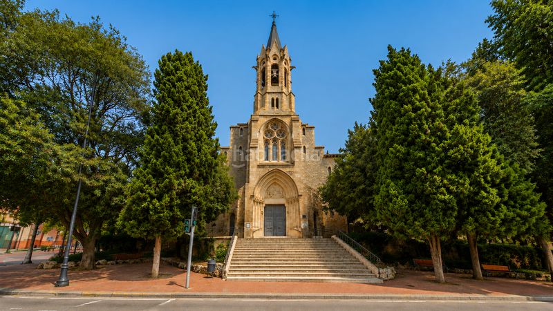 Foto c4d136ee-e3f1-4637-9ba6-9f8afc2a9802. Erdgeschoss mit heizung in Llatí Santa Coloma de Gramenet
