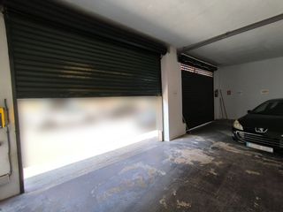 Local Comercial a Son Gotleu. Amplio local de 190 m² a pie de calle