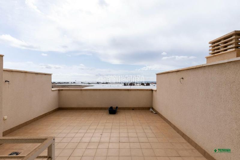 Foto 30c0b71c-1845-4ebf-b986-824c56a23dbf. Maison jumelée avec parking dans Costacabana - Loma Cabrera Almería