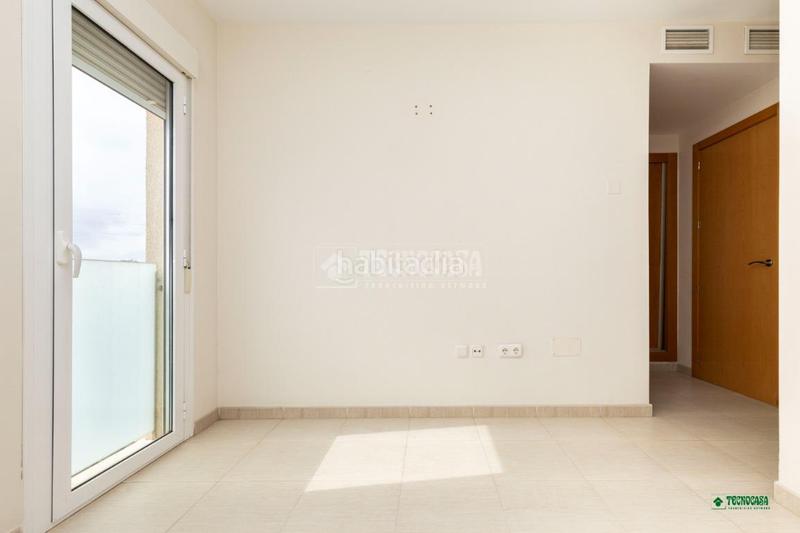 Foto 505ea34f-1979-4ea0-9d5d-5a4dea05b37a. Maison jumelée avec parking dans Costacabana - Loma Cabrera Almería