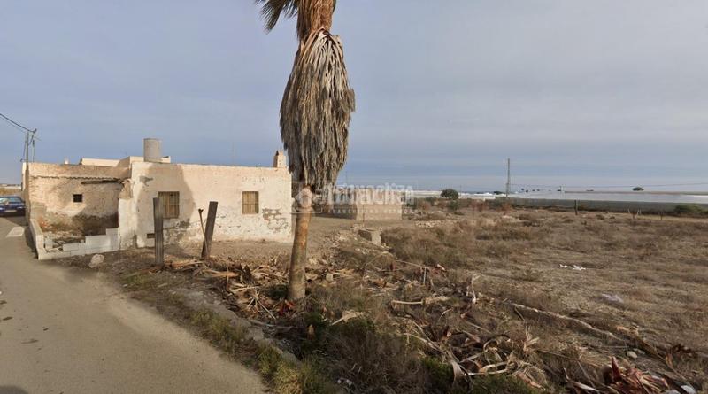 Foto 7d4e9713-9c82-48eb-a37a-d1c93cd19a77. Finca rústica terrenos en venta en Costacabana - Loma Cabrera Almería